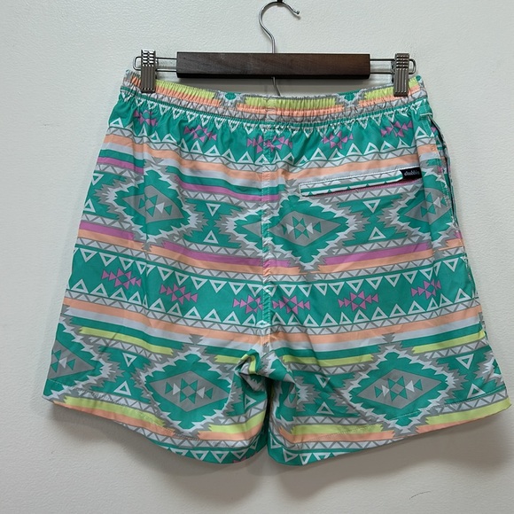Chubbies The En Fuegos 5.5 Inch Aztec Swim Trunk‎ Board Shorts Lined Size Medium - Picture 3 of 4